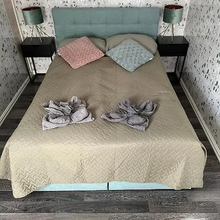 Cozy With Kitchen Near The Apartment *