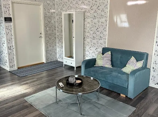 Cozy With Kitchen Near The